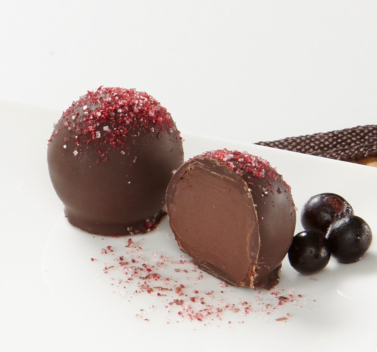 Cassis-Trüffel, 100g (8 Stück)